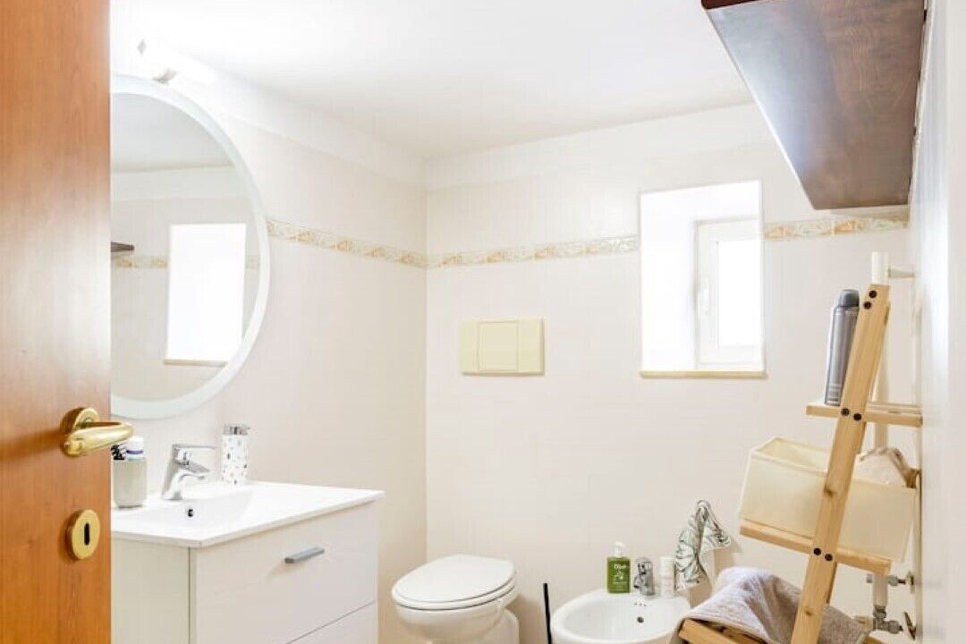 Photo of Bathroom in Baia