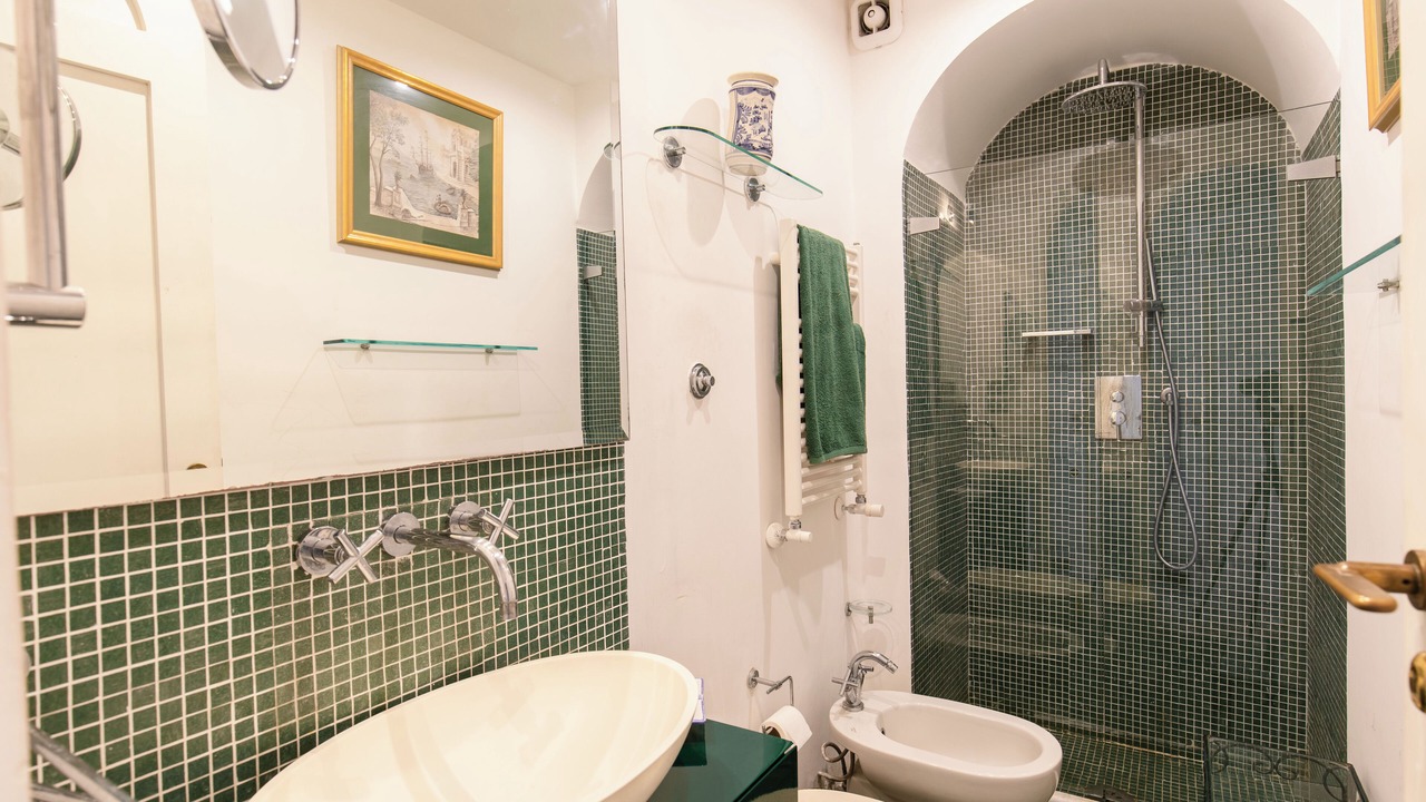Photo of Bathroom in Marina Grande