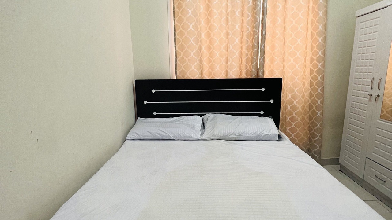 Photo of Bedroom in Deira