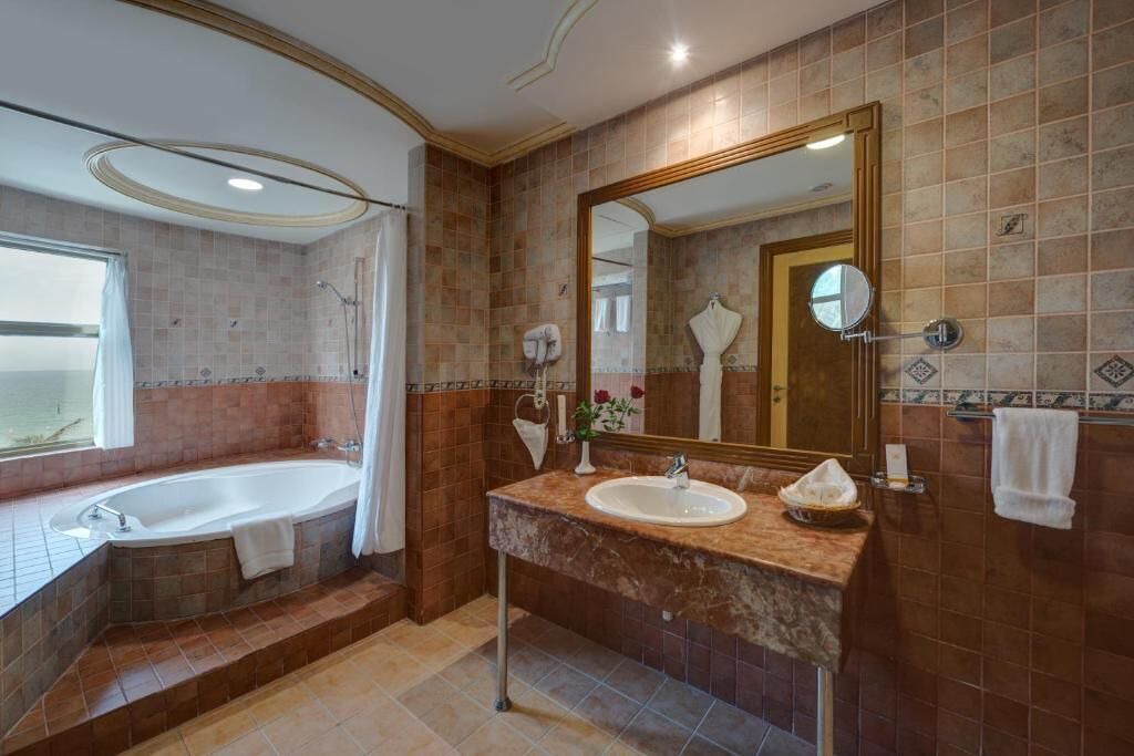 Photo of Bathroom in Beach & Coast