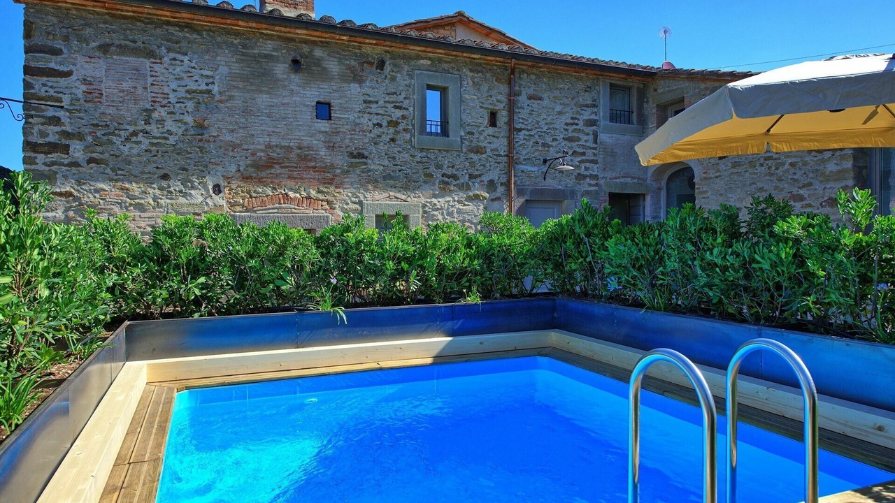 Photo of Outdoor in Camucia