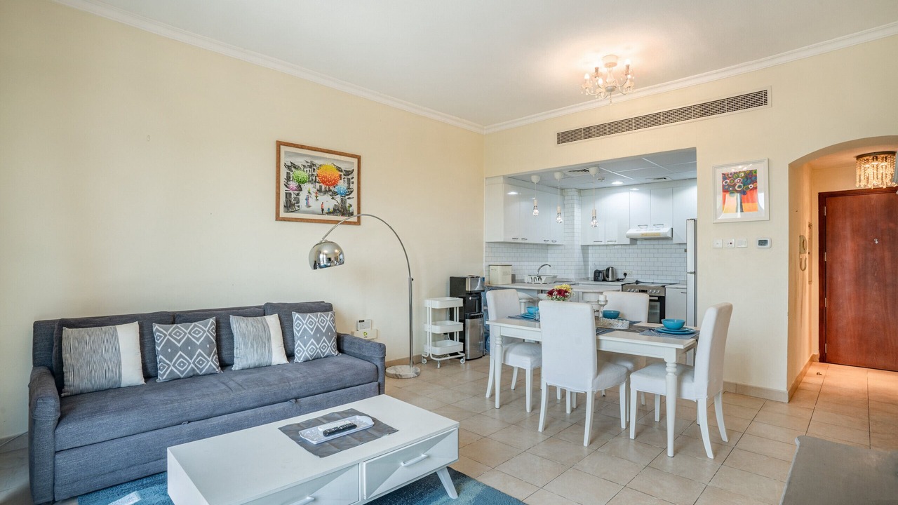 Photo of Livingroom in Dubai Investment Park