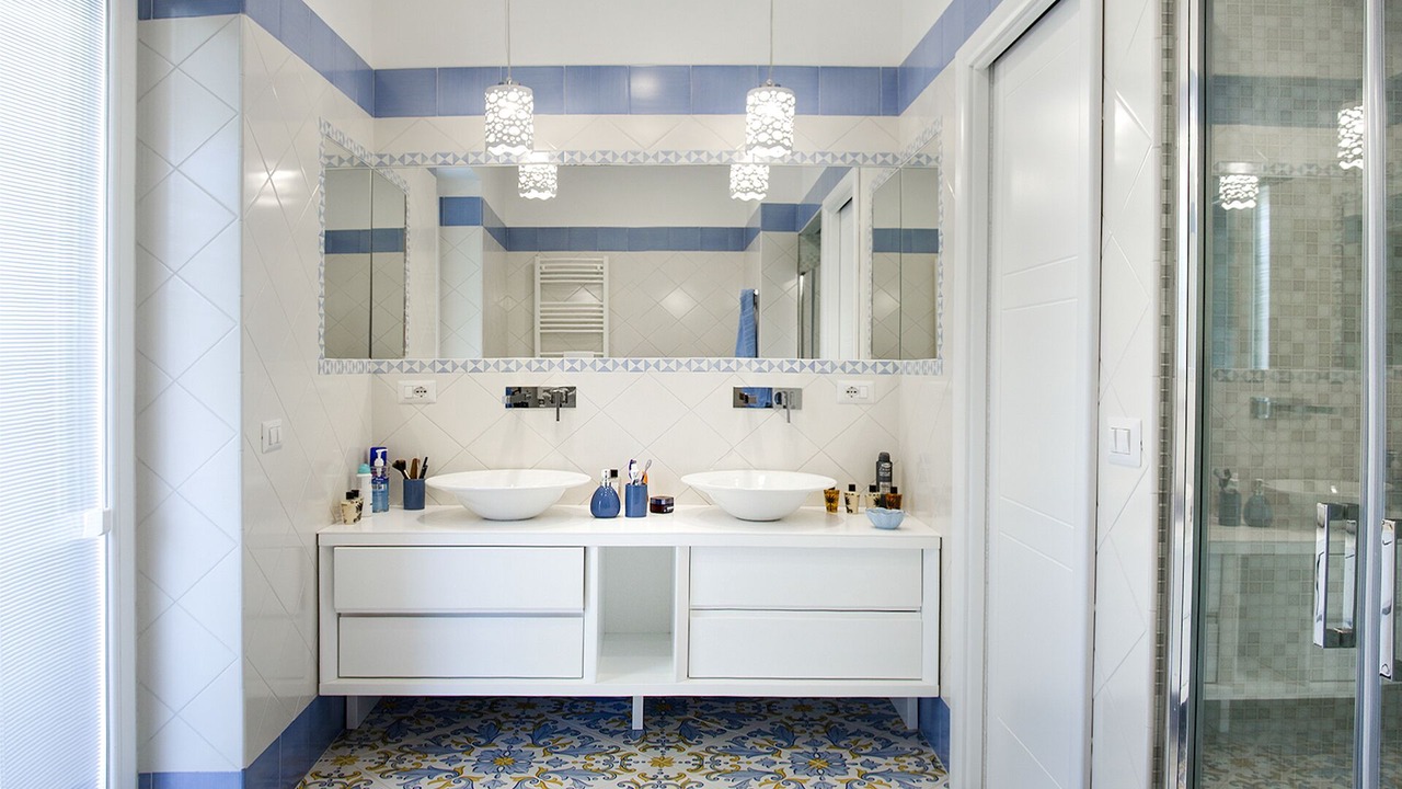 Photo of Bathroom in Sorrento Historic Centre