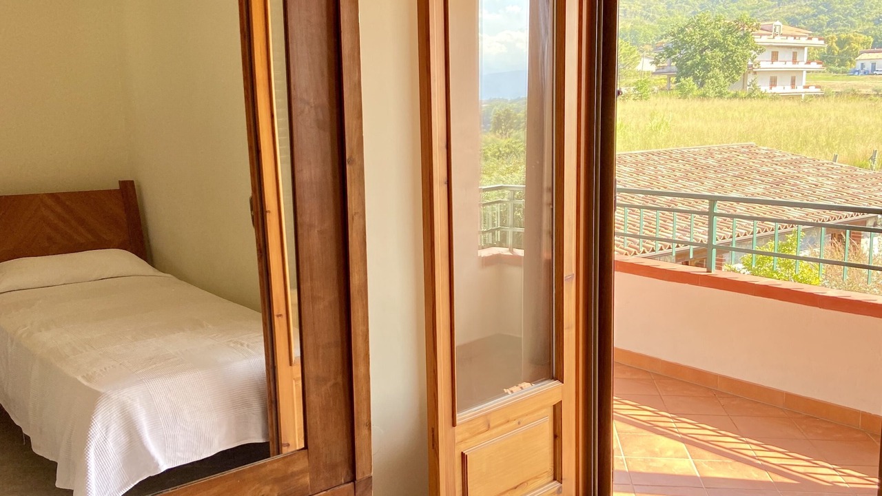Photo of Bedroom in Scalea