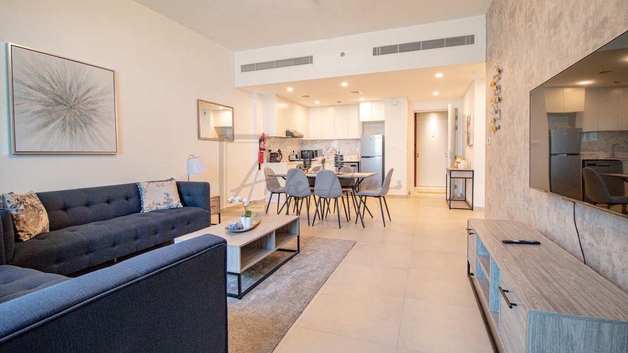 Photo of Livingroom in Umm Suqeim 3