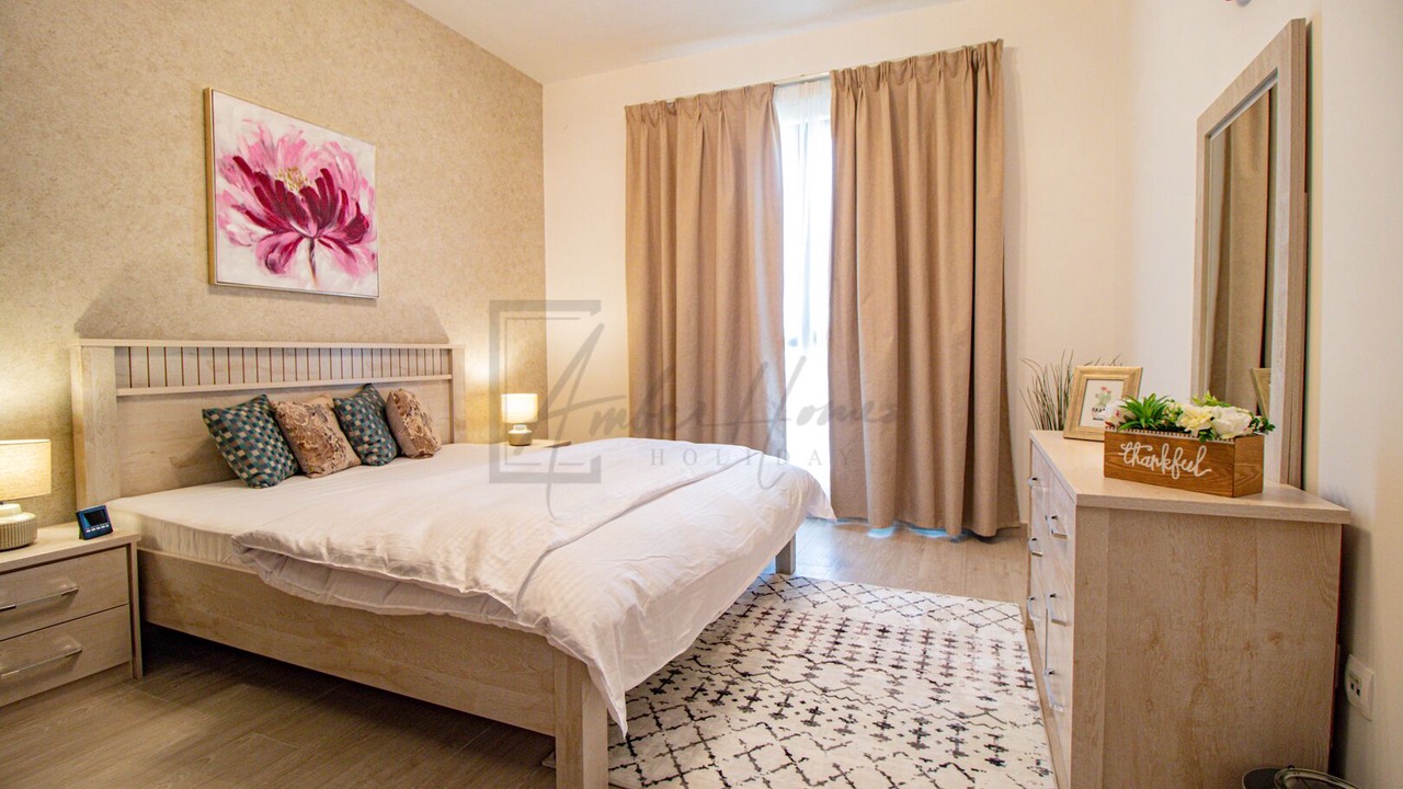 Photo of Bedroom in Umm Suqeim 3