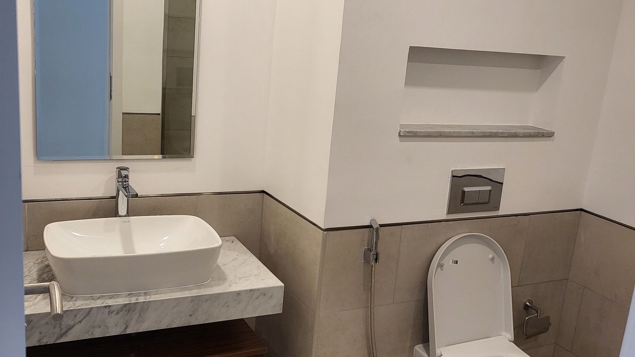 Photo of Bathroom in Jumeira 1