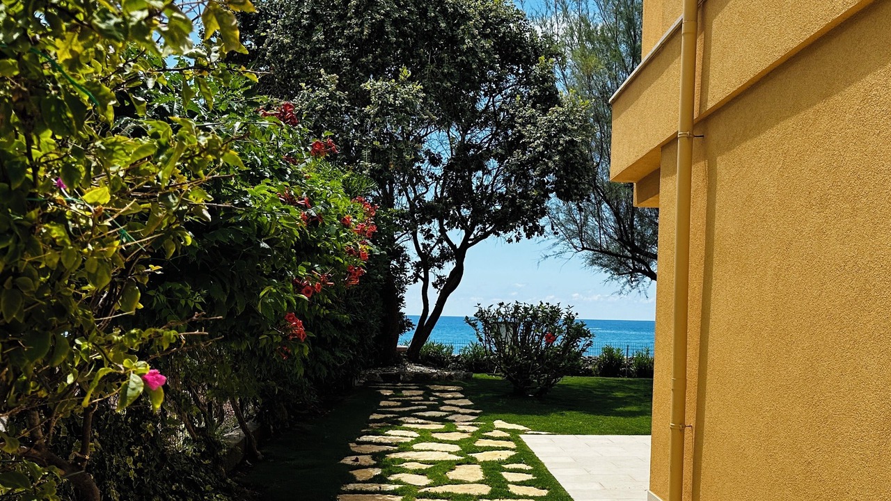 Photo of Outdoor in Bonifati