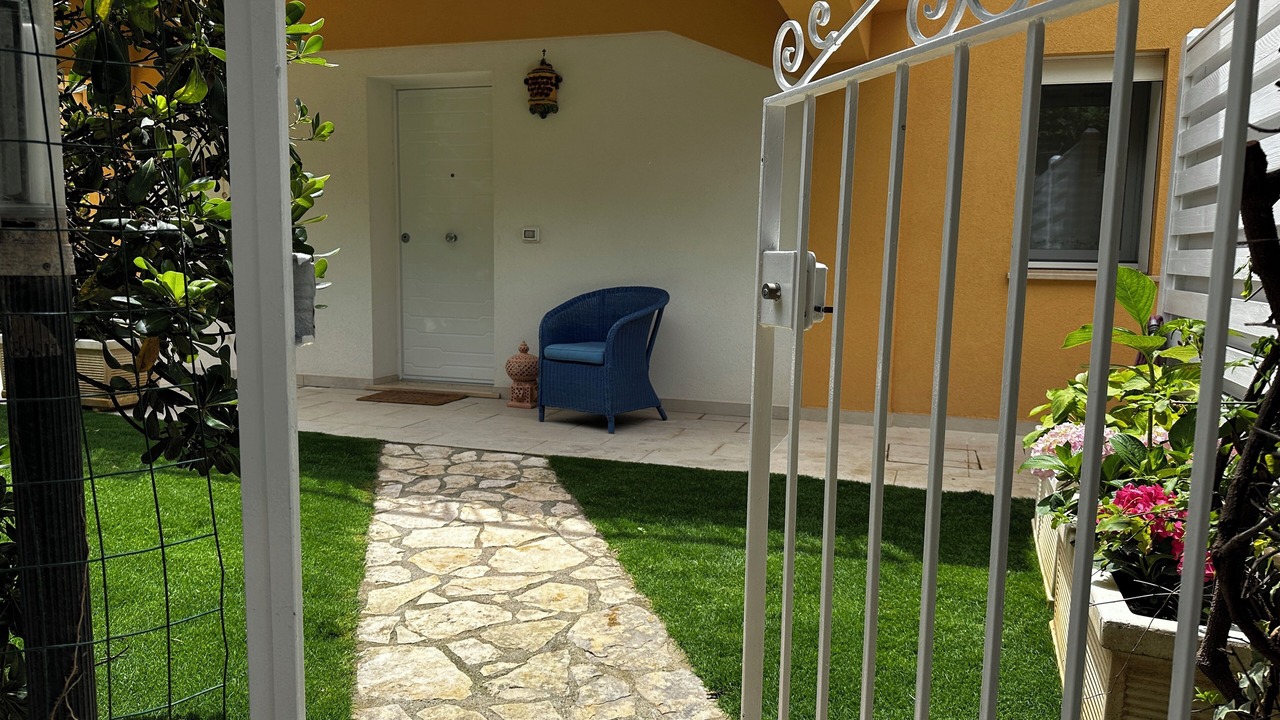 Photo of Outdoor in Bonifati