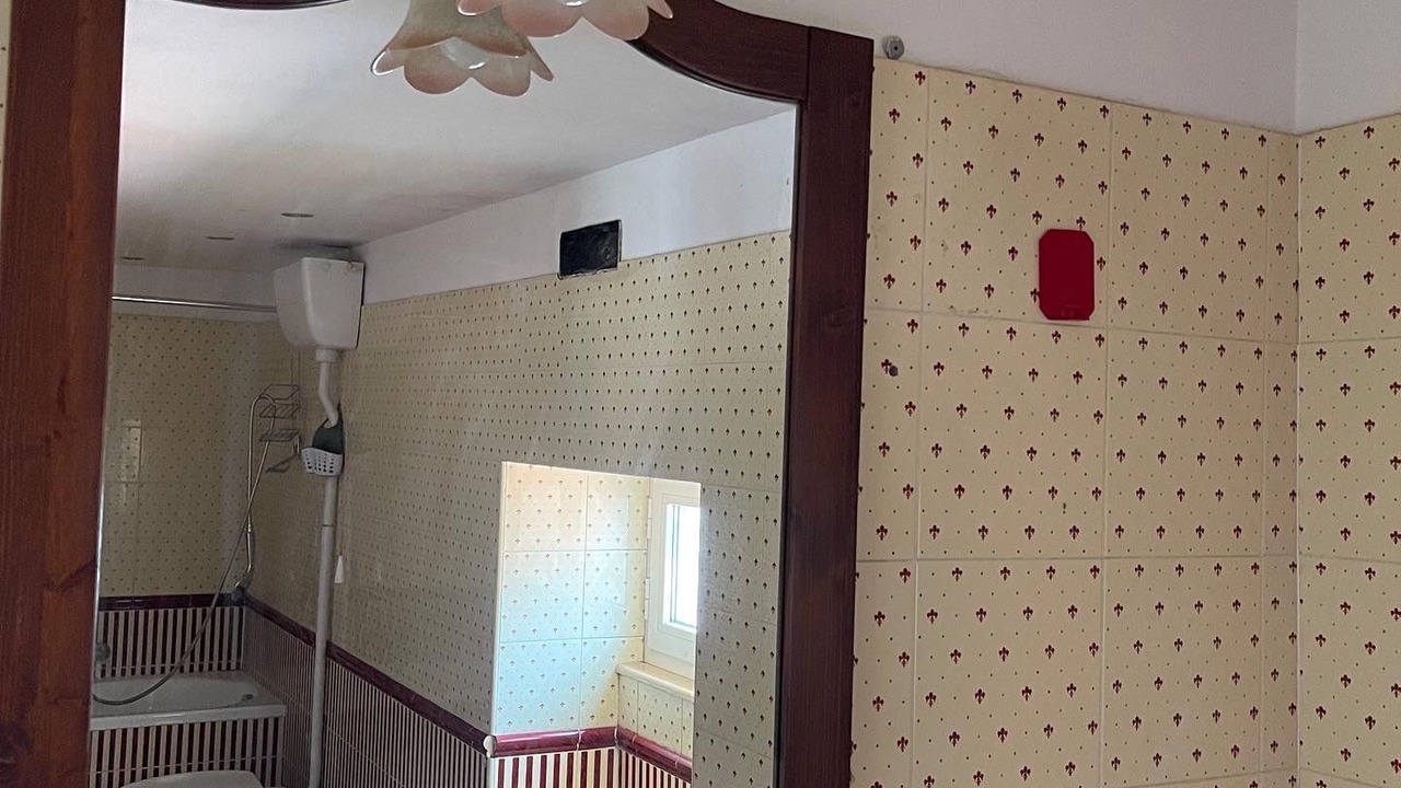 Photo of Bathroom in Naples City Centre