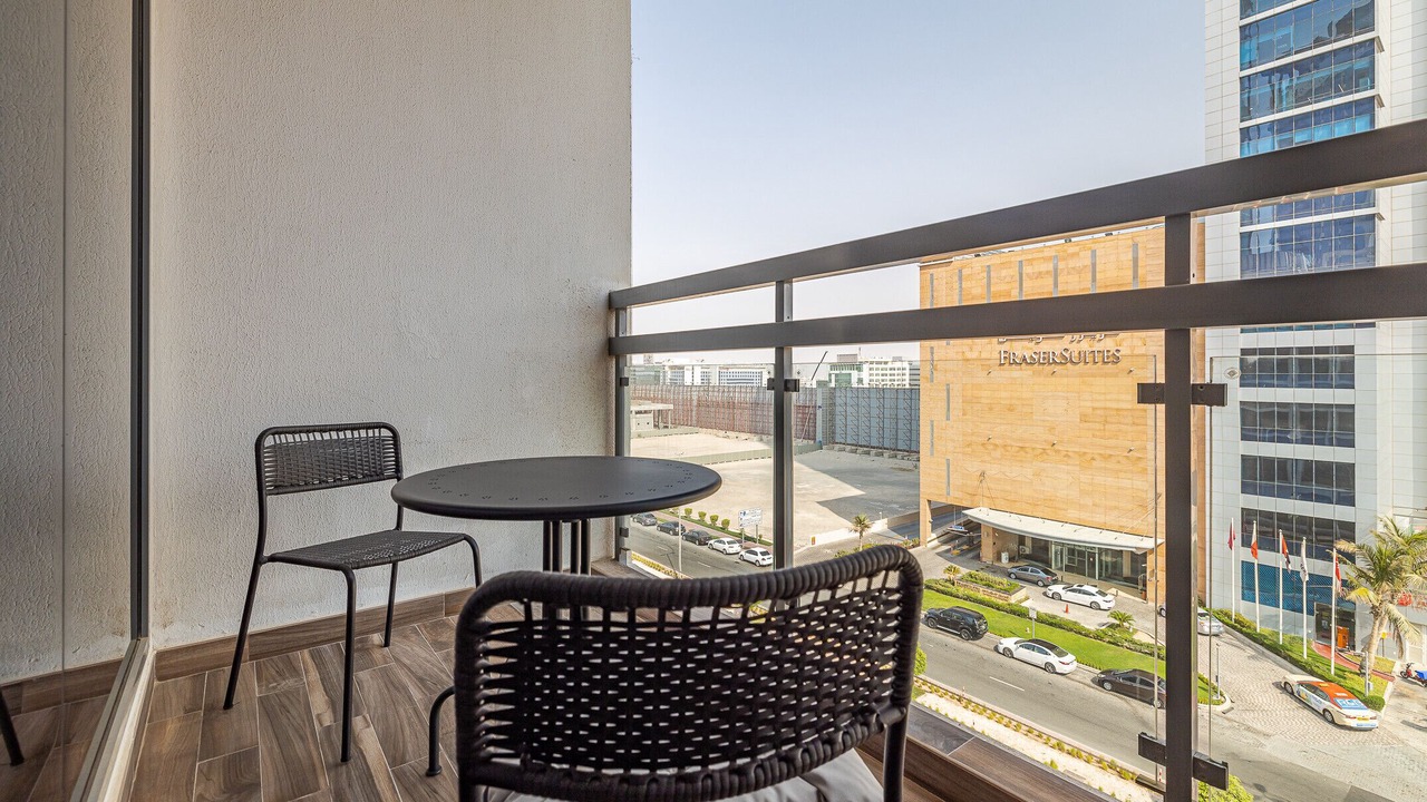 Photo of Patio Balcony in Al Sufouh 1