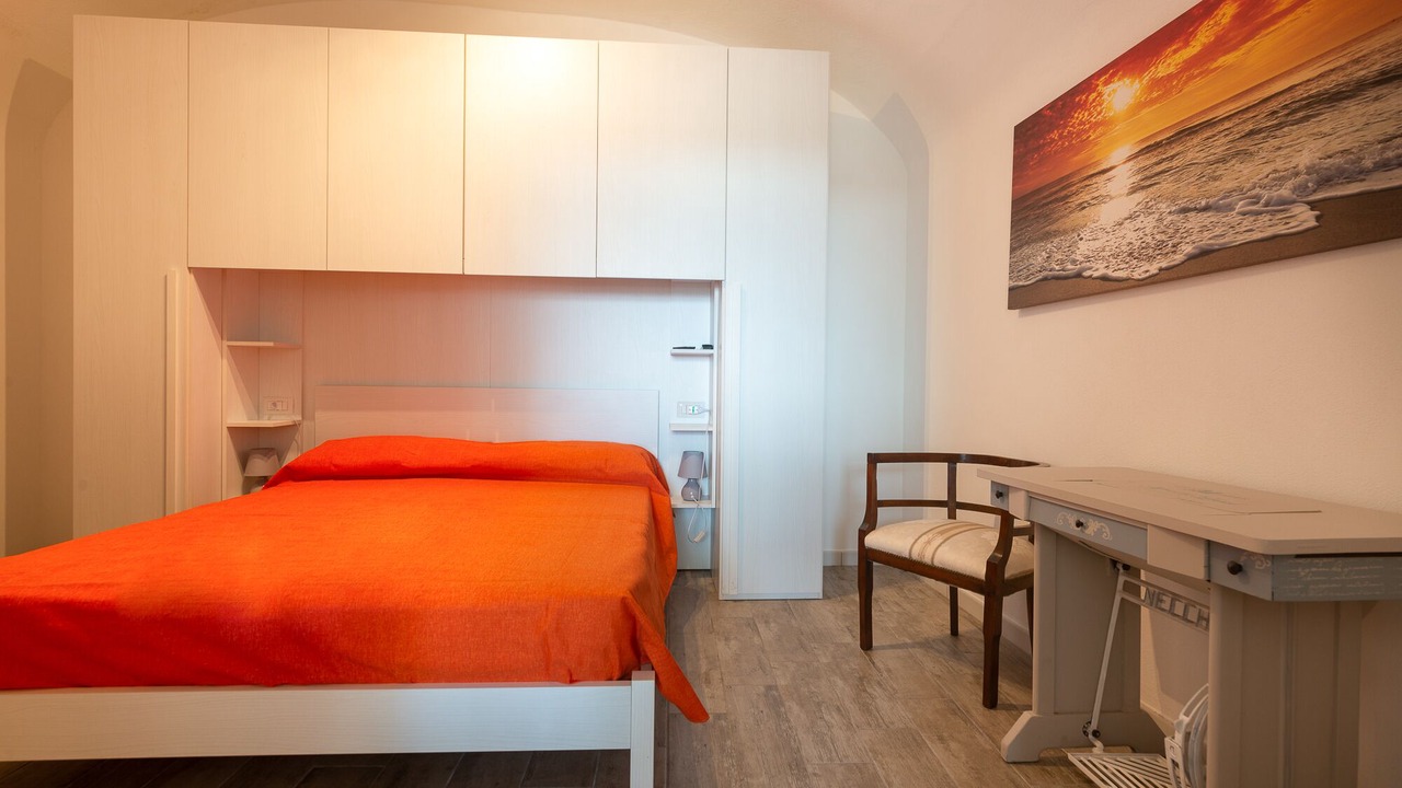 Photo of Bedroom in Ischia Porto