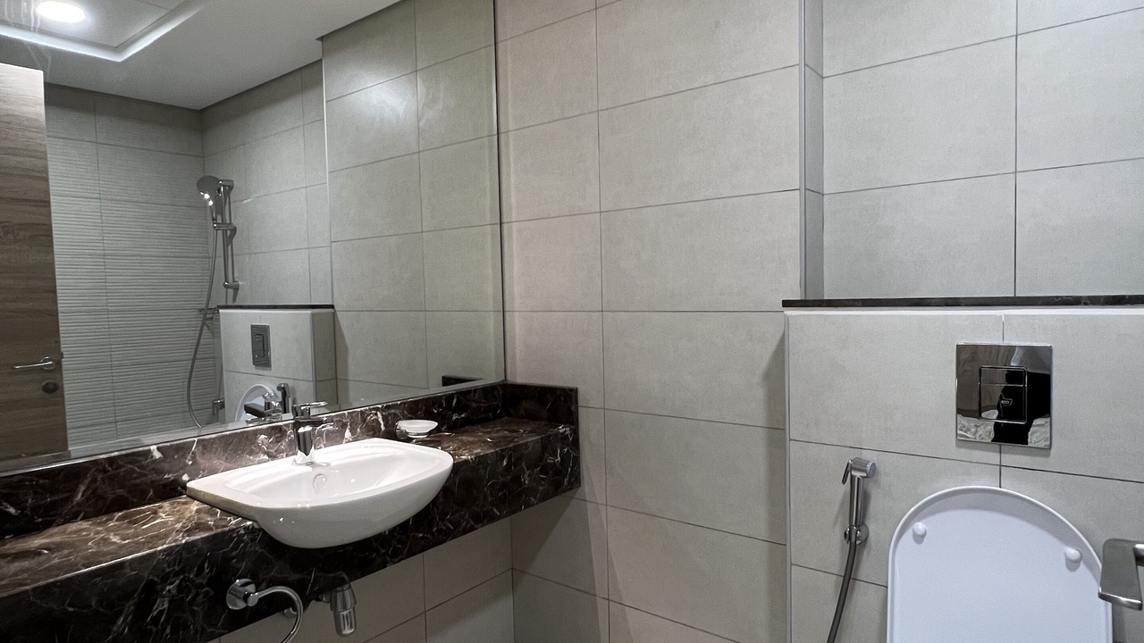 Photo of Bathroom in Mirdif
