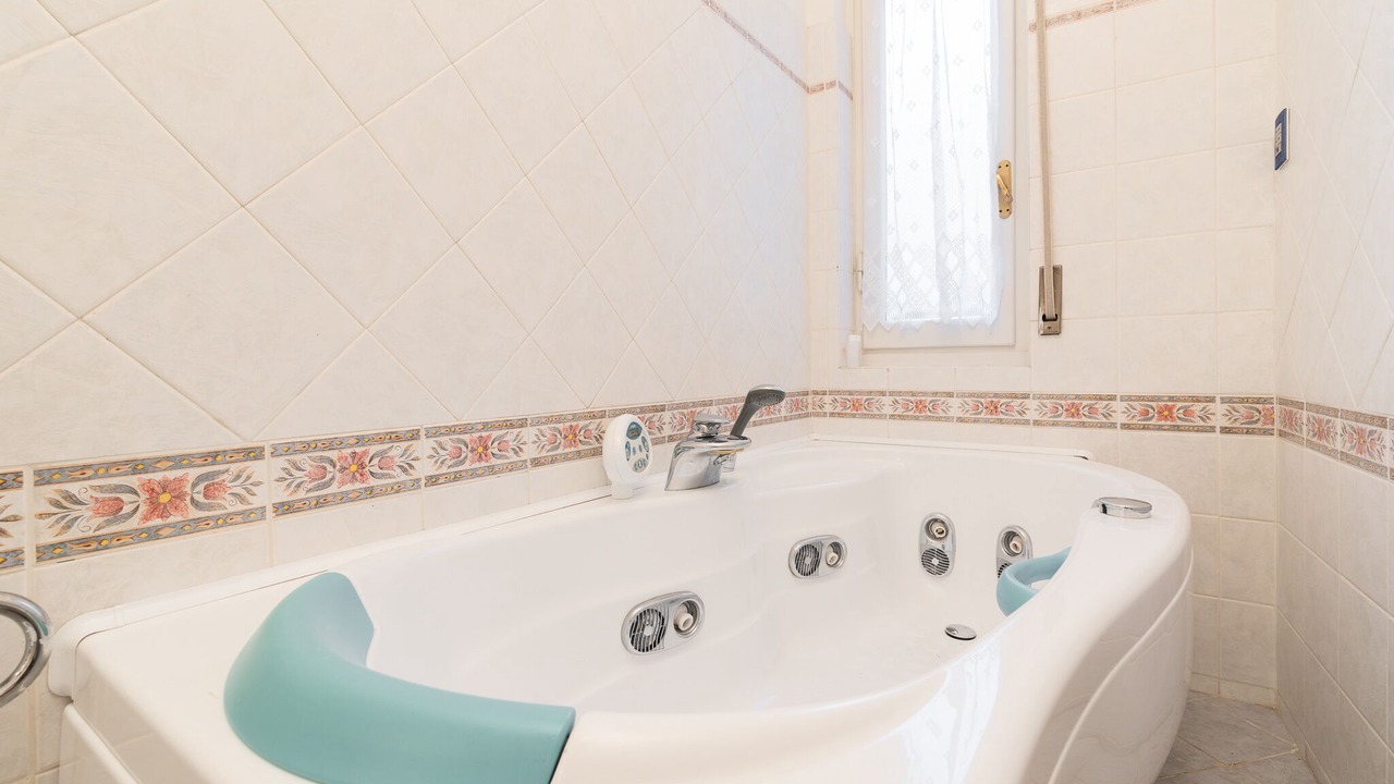 Photo of Bathroom in Careggi Rifredi