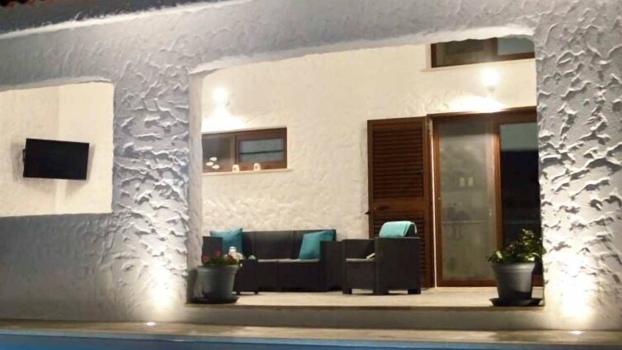 Photo of Outdoor in Agrustos