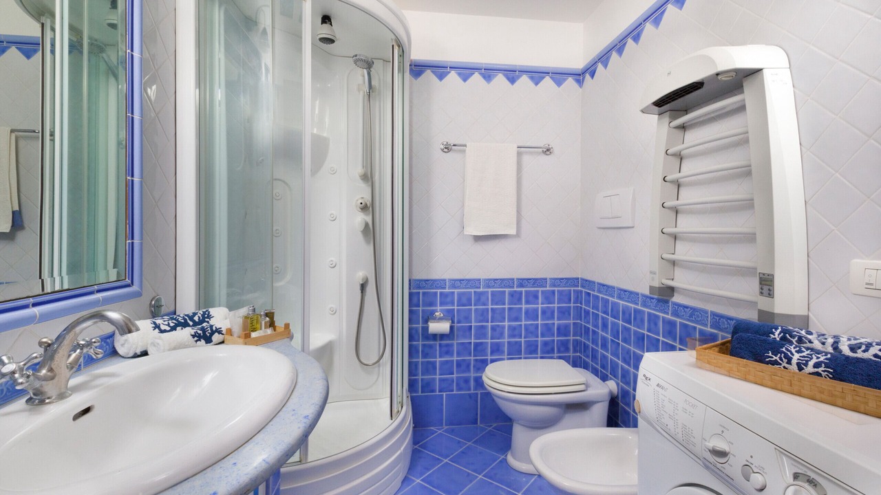 Photo of Bathroom in Montepertuso