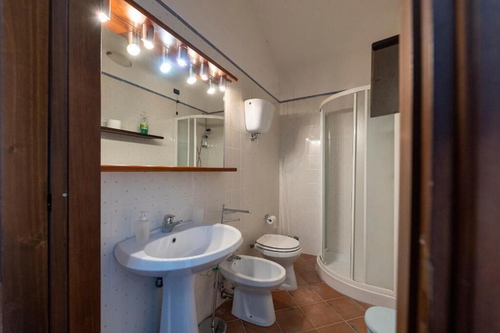 Photo of Bathroom in Cannara