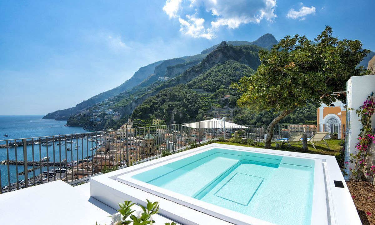 Photo of Others in Amalfi