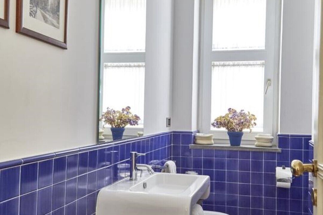 Photo of Bathroom in Sorrento City Centre