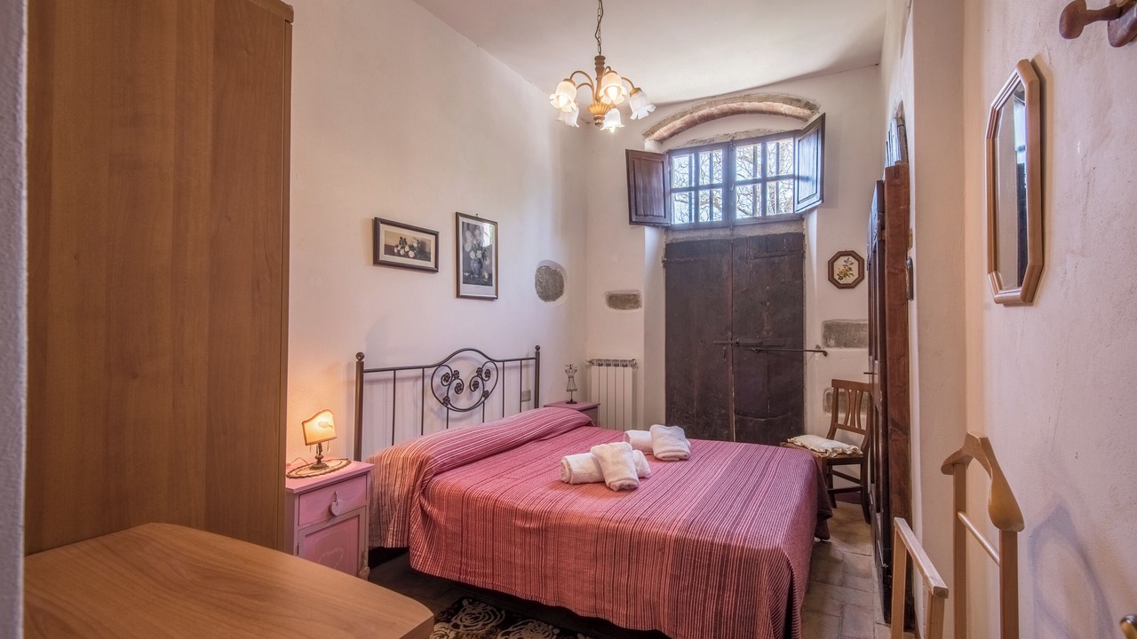 Photo of Bedroom in Castiglion Fibocchi