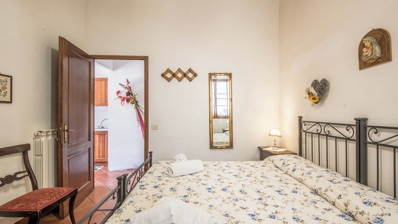Photo of Bedroom in Castiglion Fibocchi