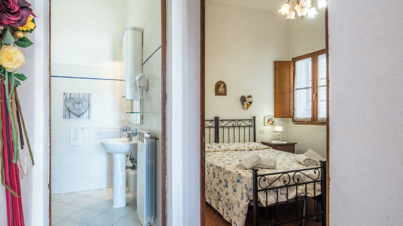 Photo of Bathroom in Castiglion Fibocchi
