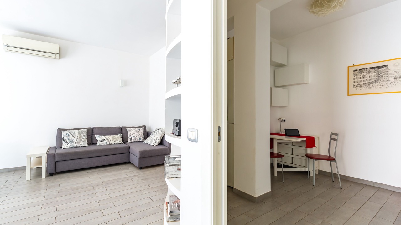 Photo of Livingroom in Naples