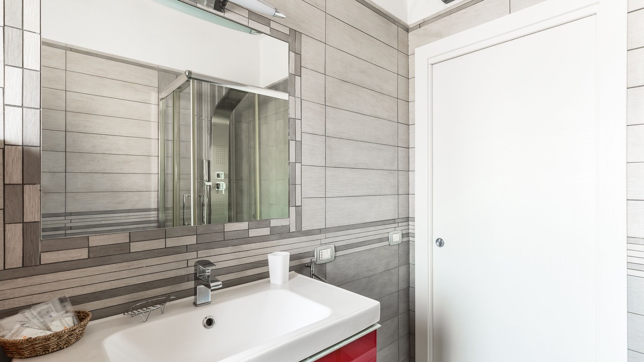 Photo of Bathroom in Naples