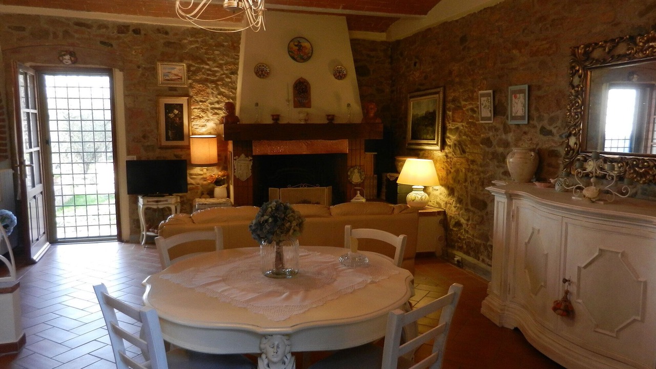 Photo of Others in Morrona