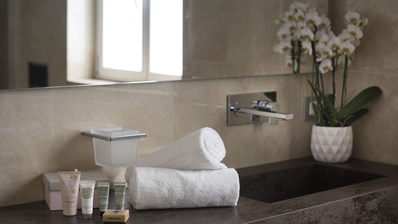 Photo of Bathroom in Sorrento City Centre