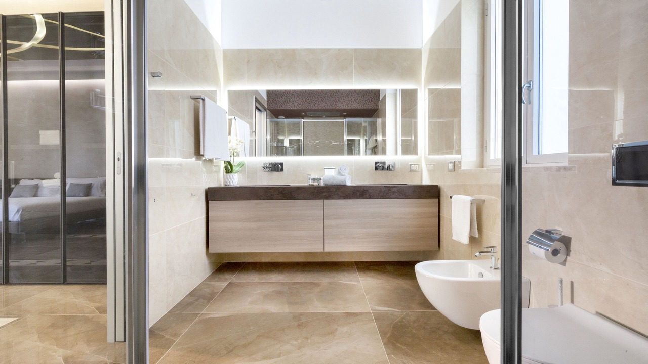 Photo of Bathroom in Sorrento City Centre