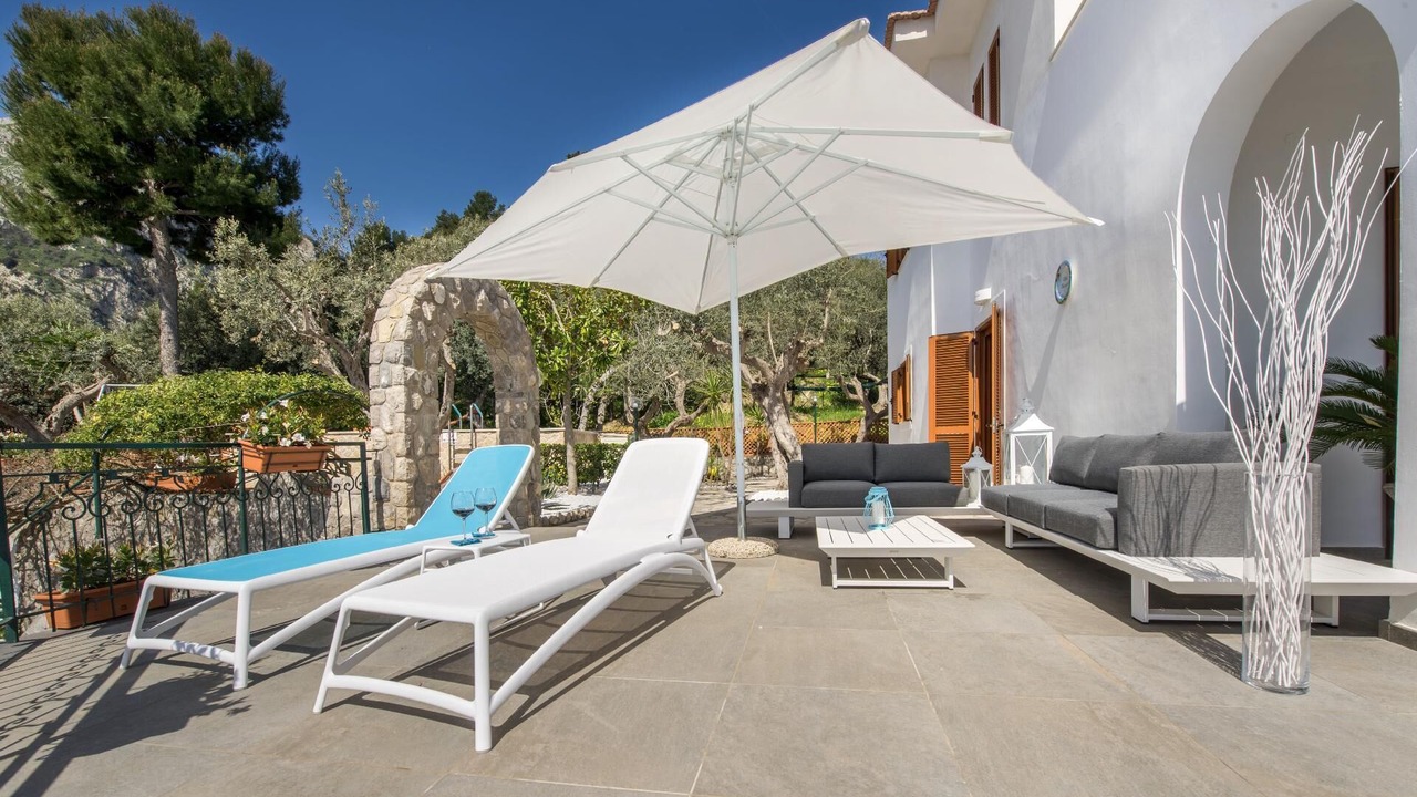Photo of Patio Balcony in Sirenuse