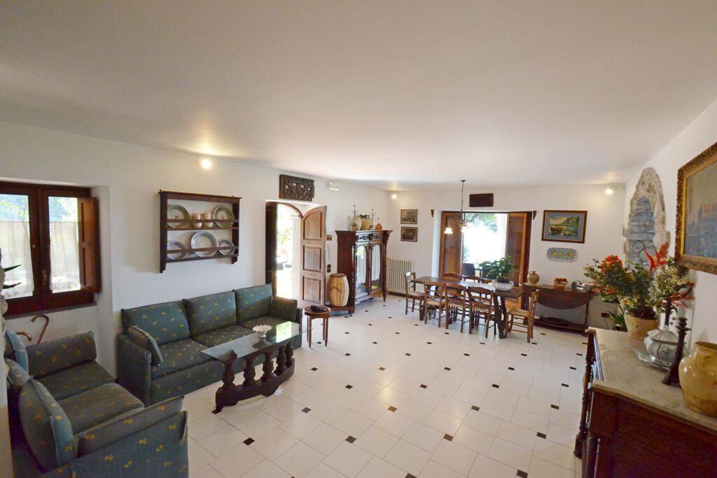 Photo of Livingroom in Termini