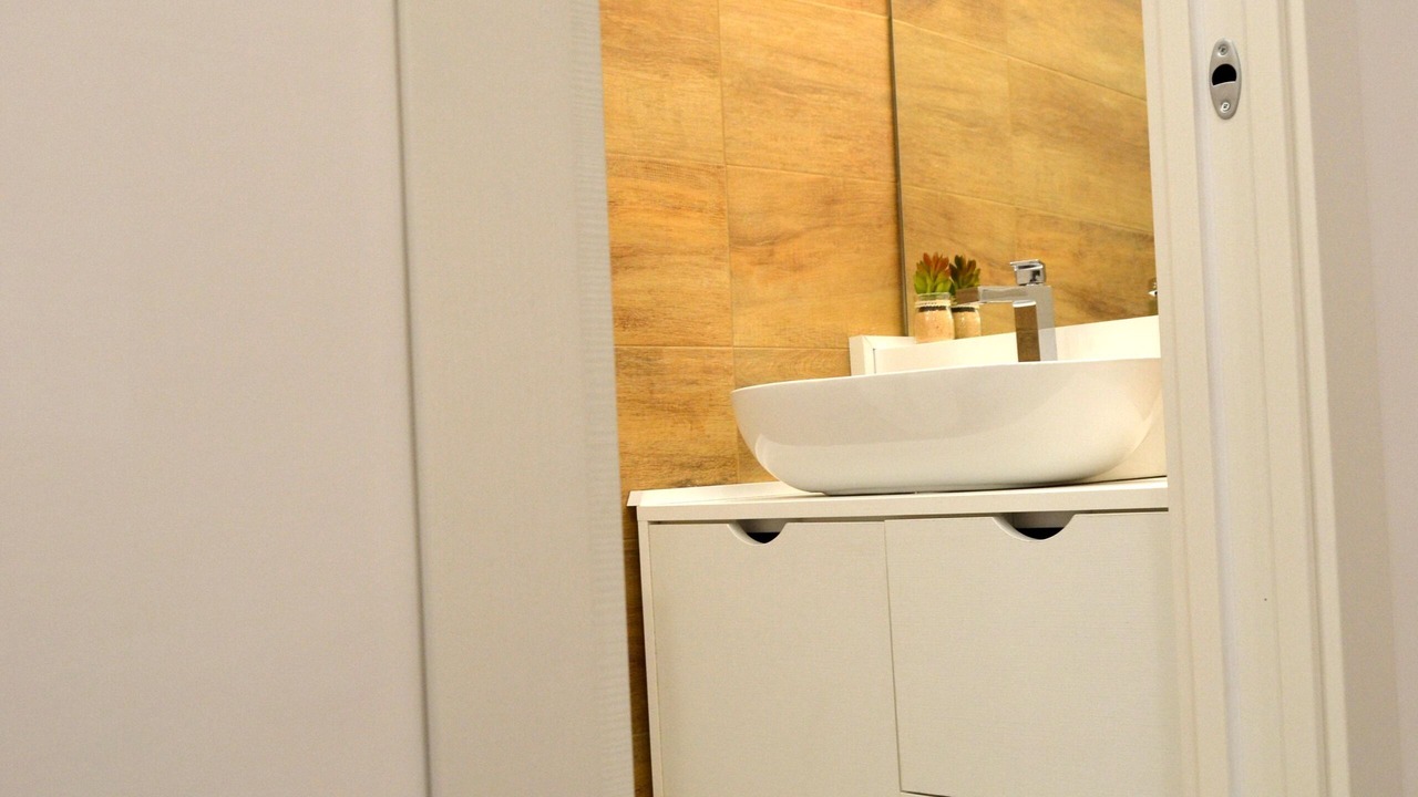 Photo of Bathroom in Quartieri Spagnoli