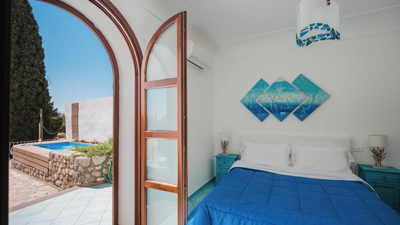 Photo of Bedroom in Capri