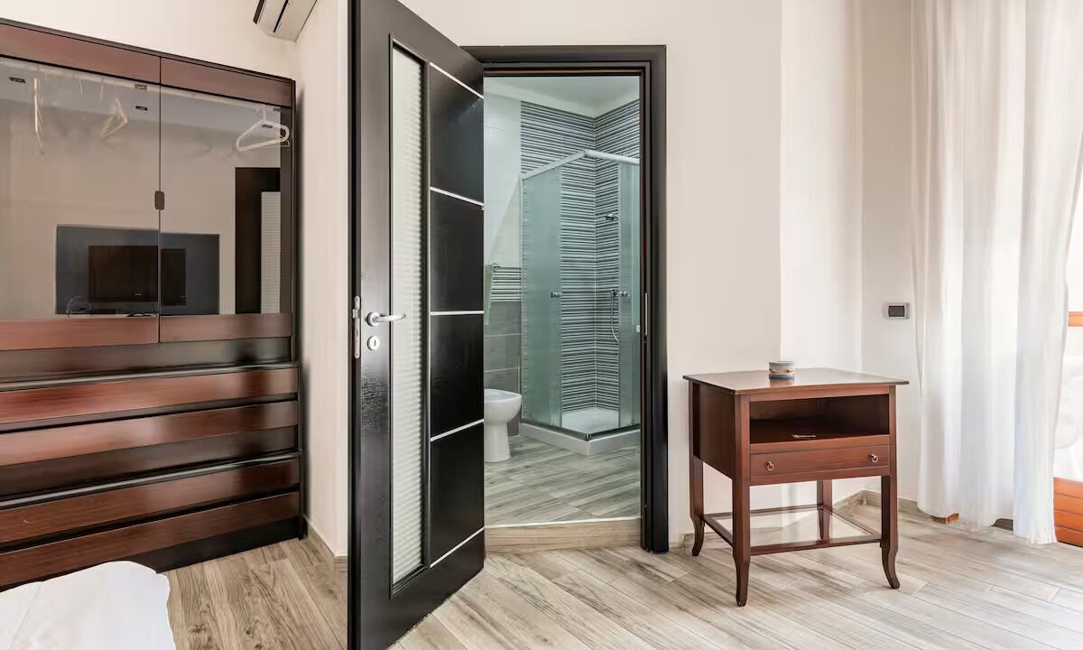 Photo of Bedroom in Torre del Greco