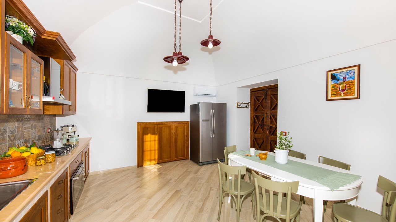 Photo of Kitchen in Montepertuso
