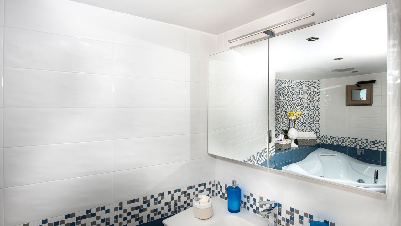 Photo of Bathroom in Montepertuso
