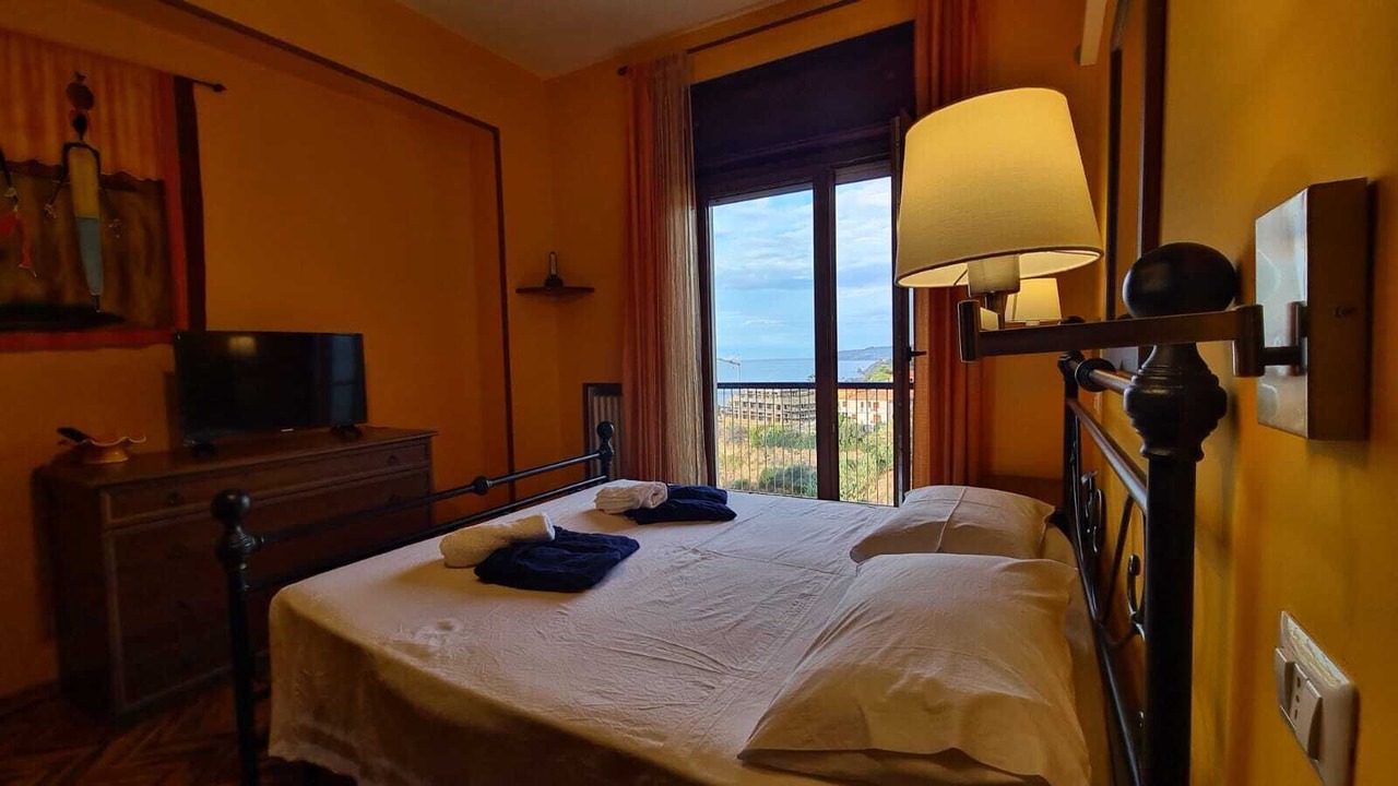 Photo of Bedroom in Tropea