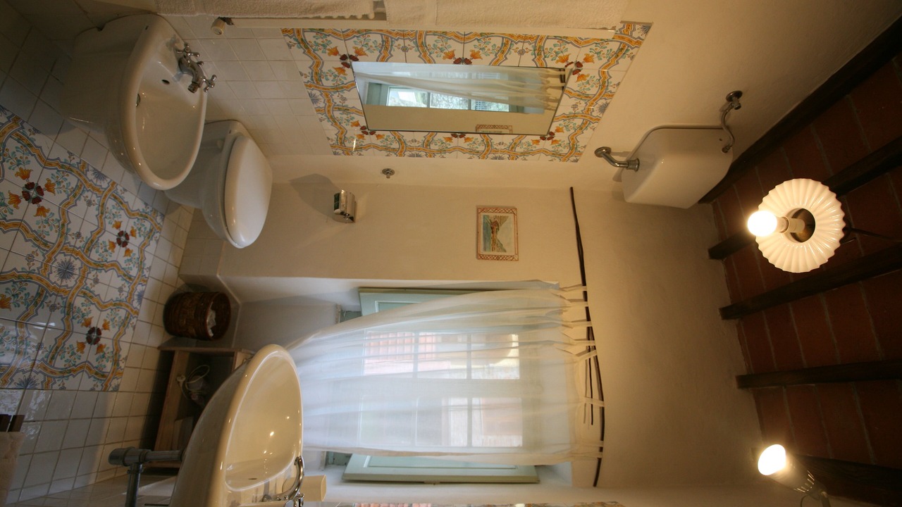 Photo of Bathroom in Sodo