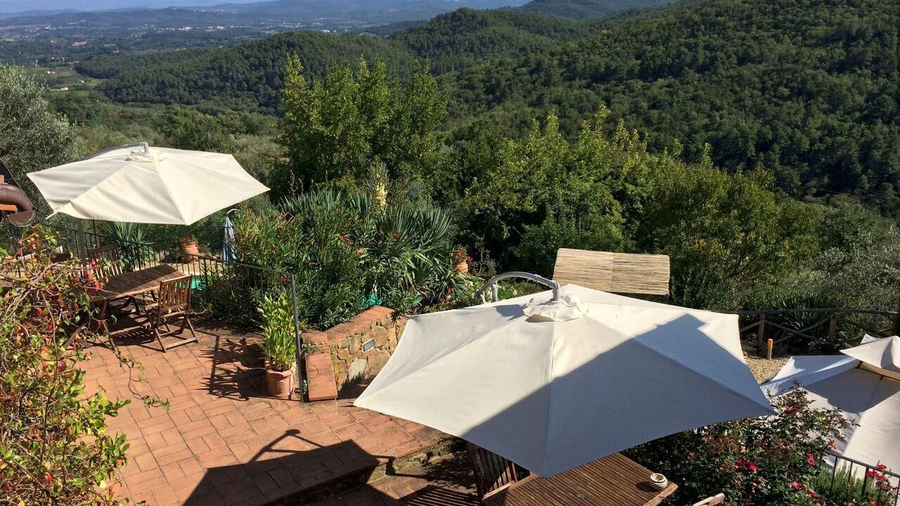 Photo of Patio Balcony in Moncioni
