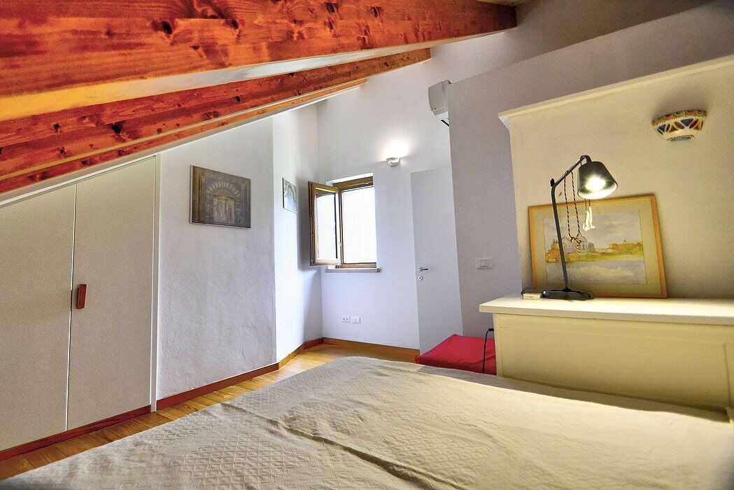 Photo of Bedroom in Furore