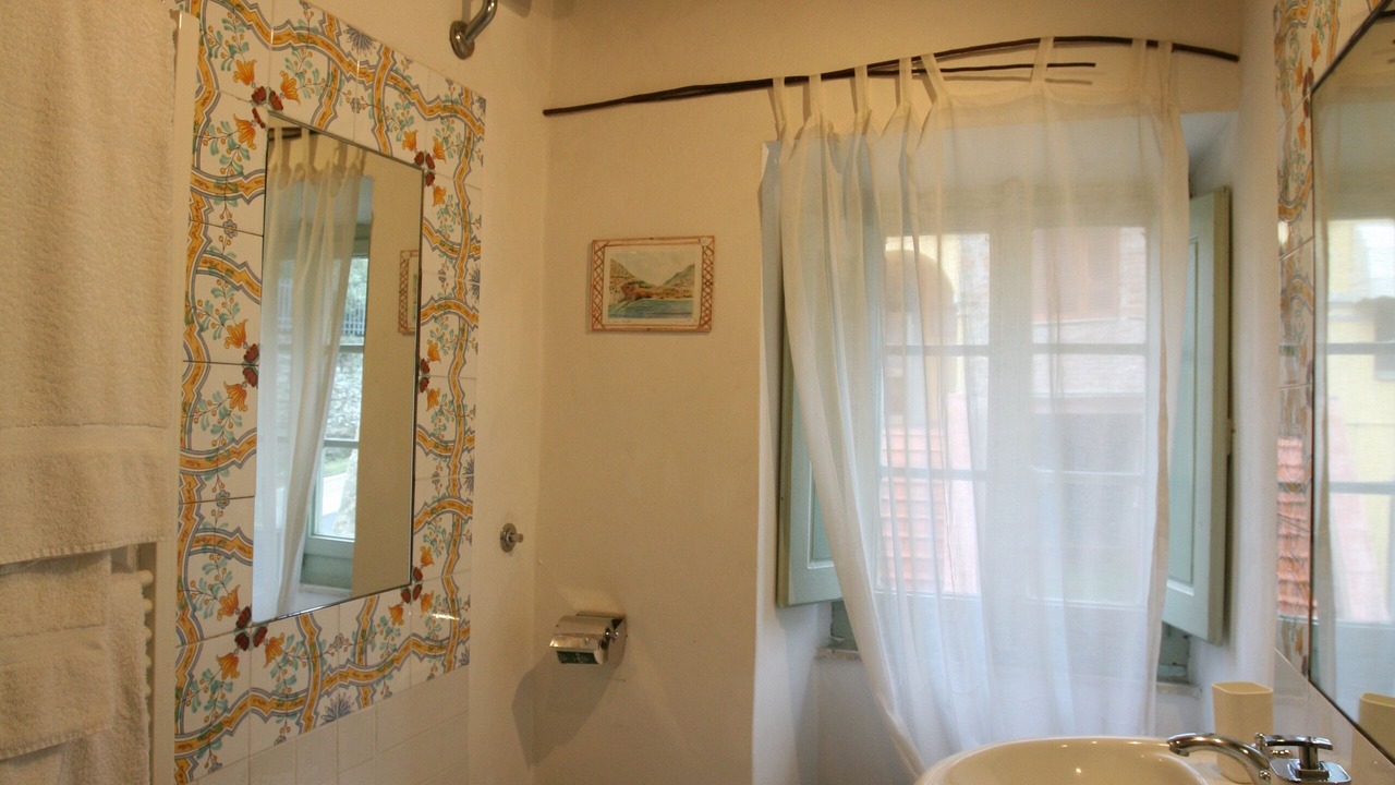 Photo of Bathroom in Sodo