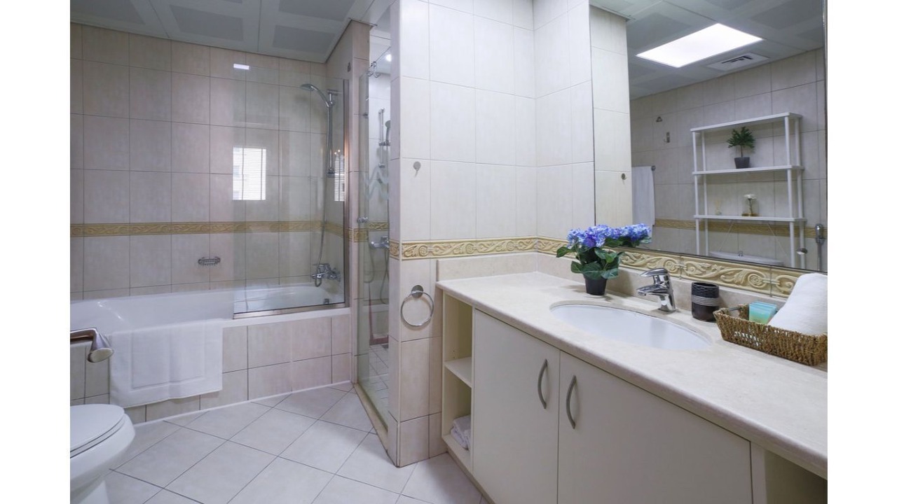Photo of Bathroom in Motor City