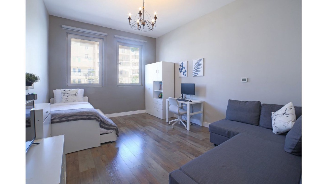 Photo of Bedroom in Motor City