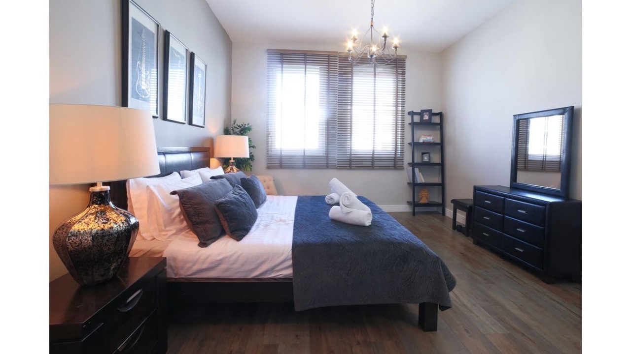 Photo of Bedroom in Motor City