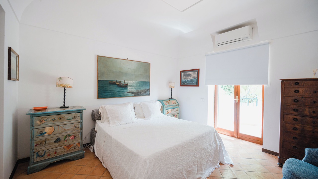 Photo of Bedroom in Capri
