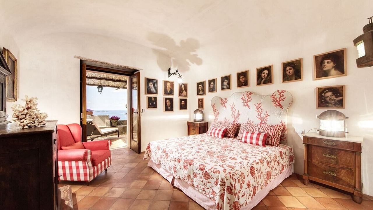 Photo of Bedroom in Montepertuso
