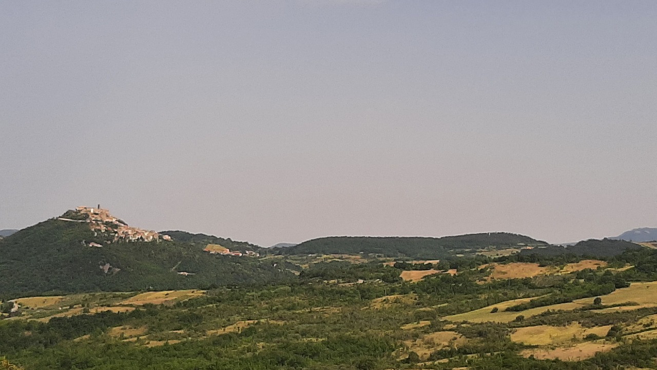 Photo of Outdoor in Fraine