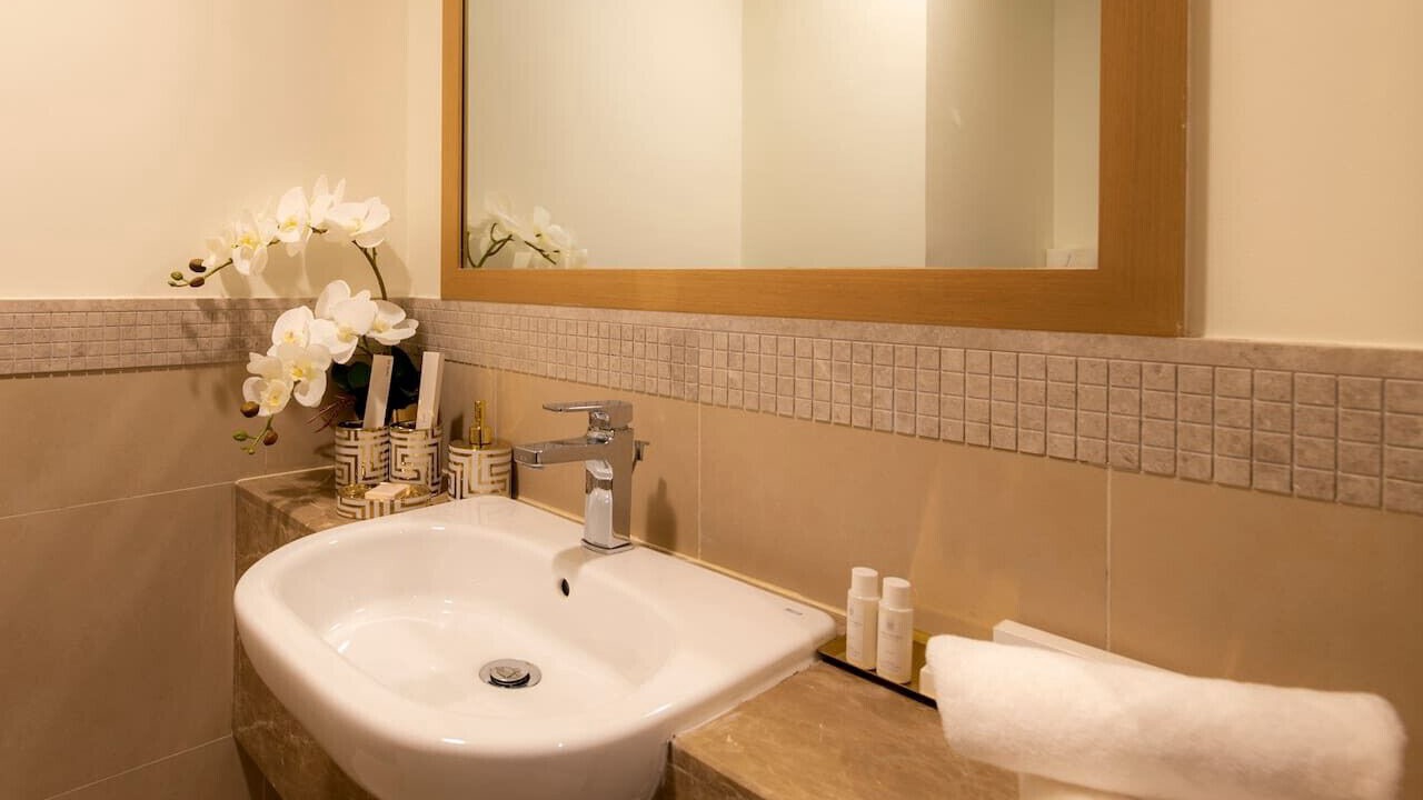 Photo of Bathroom in Downtown Dubai